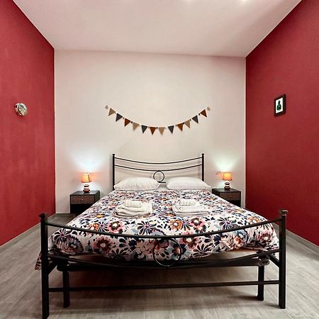 B&B I Tre Santi Νάπολη Εξωτερικό φωτογραφία