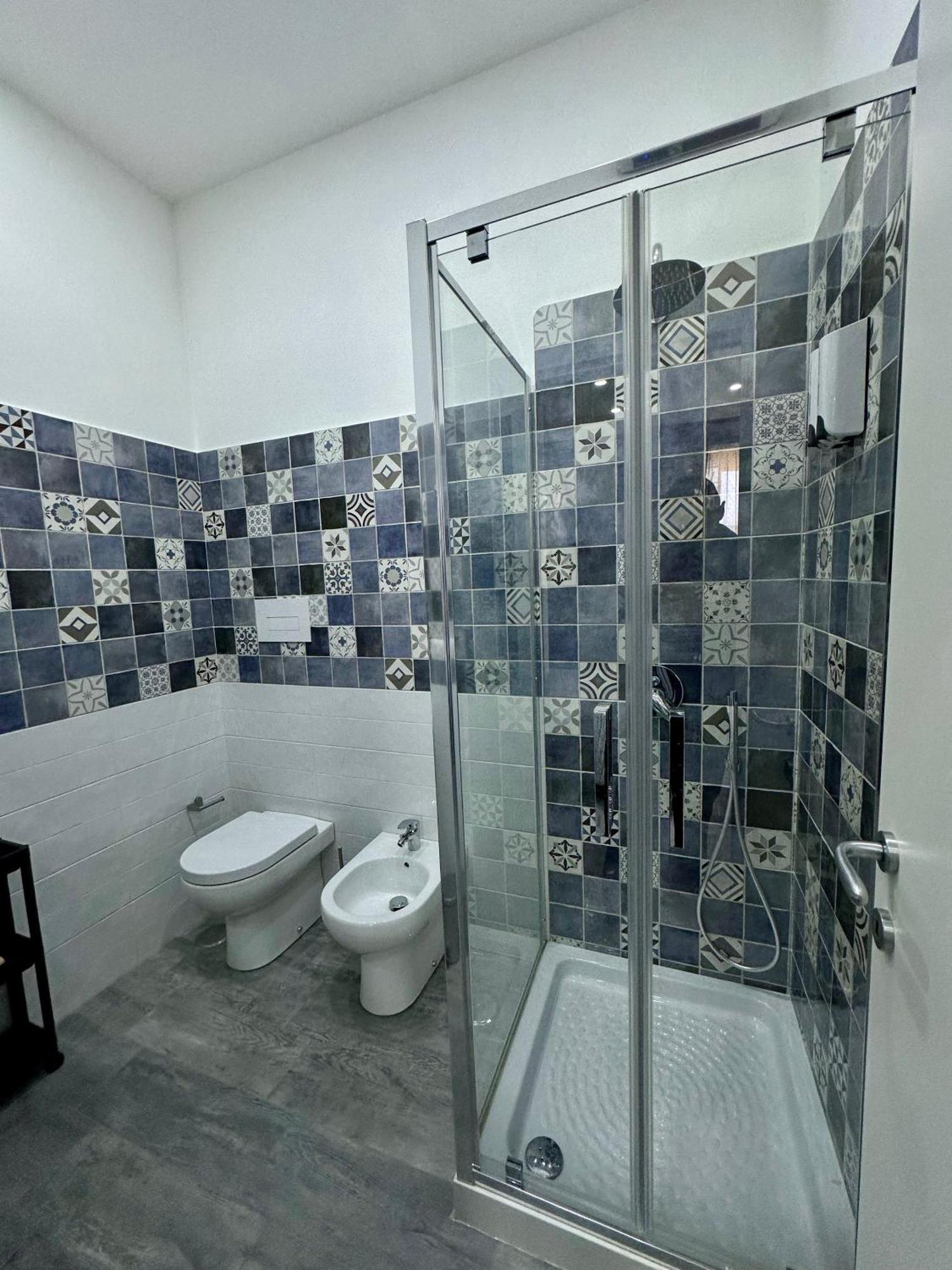 B&B I Tre Santi Νάπολη Εξωτερικό φωτογραφία