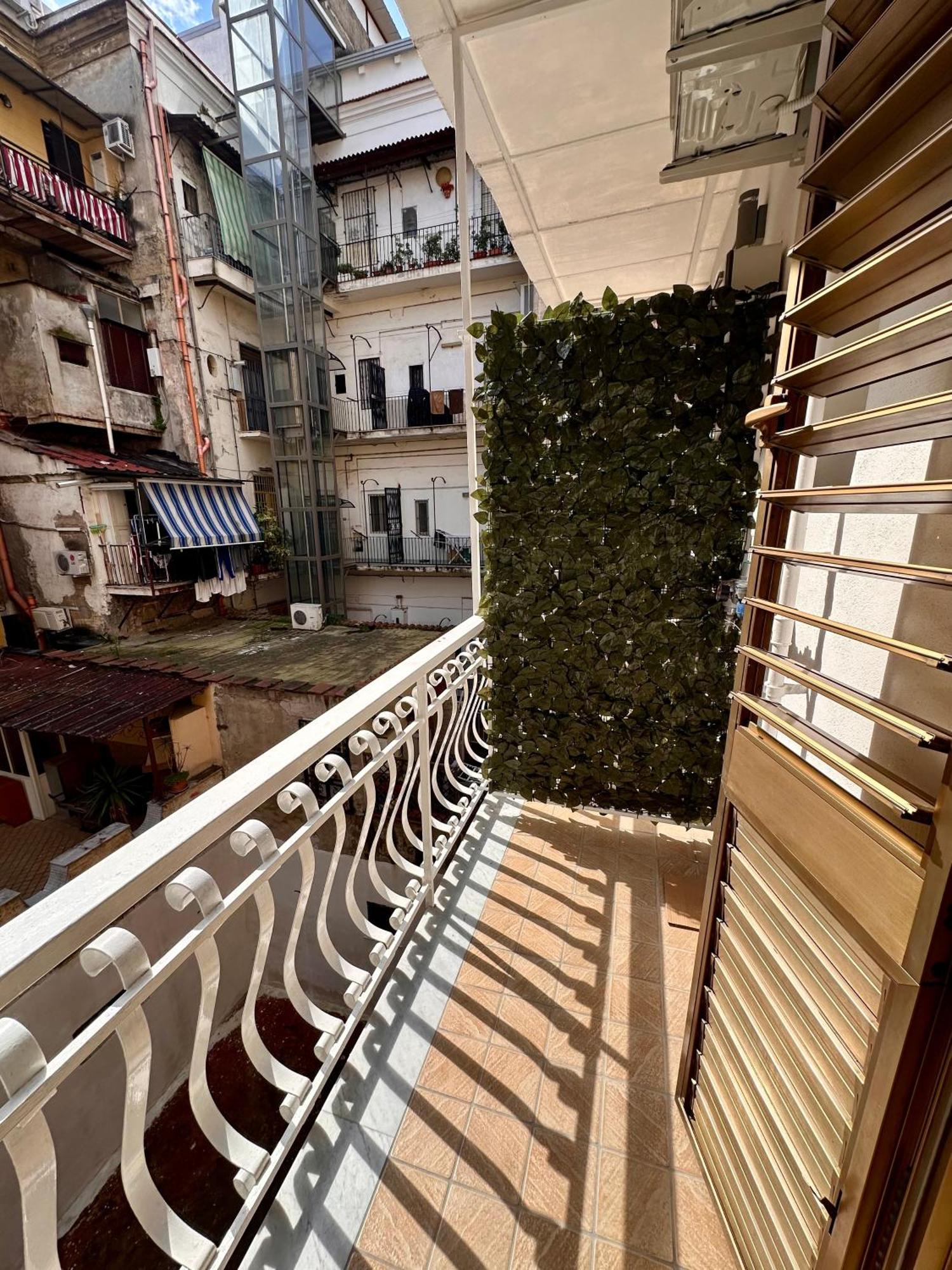 B&B I Tre Santi Νάπολη Εξωτερικό φωτογραφία